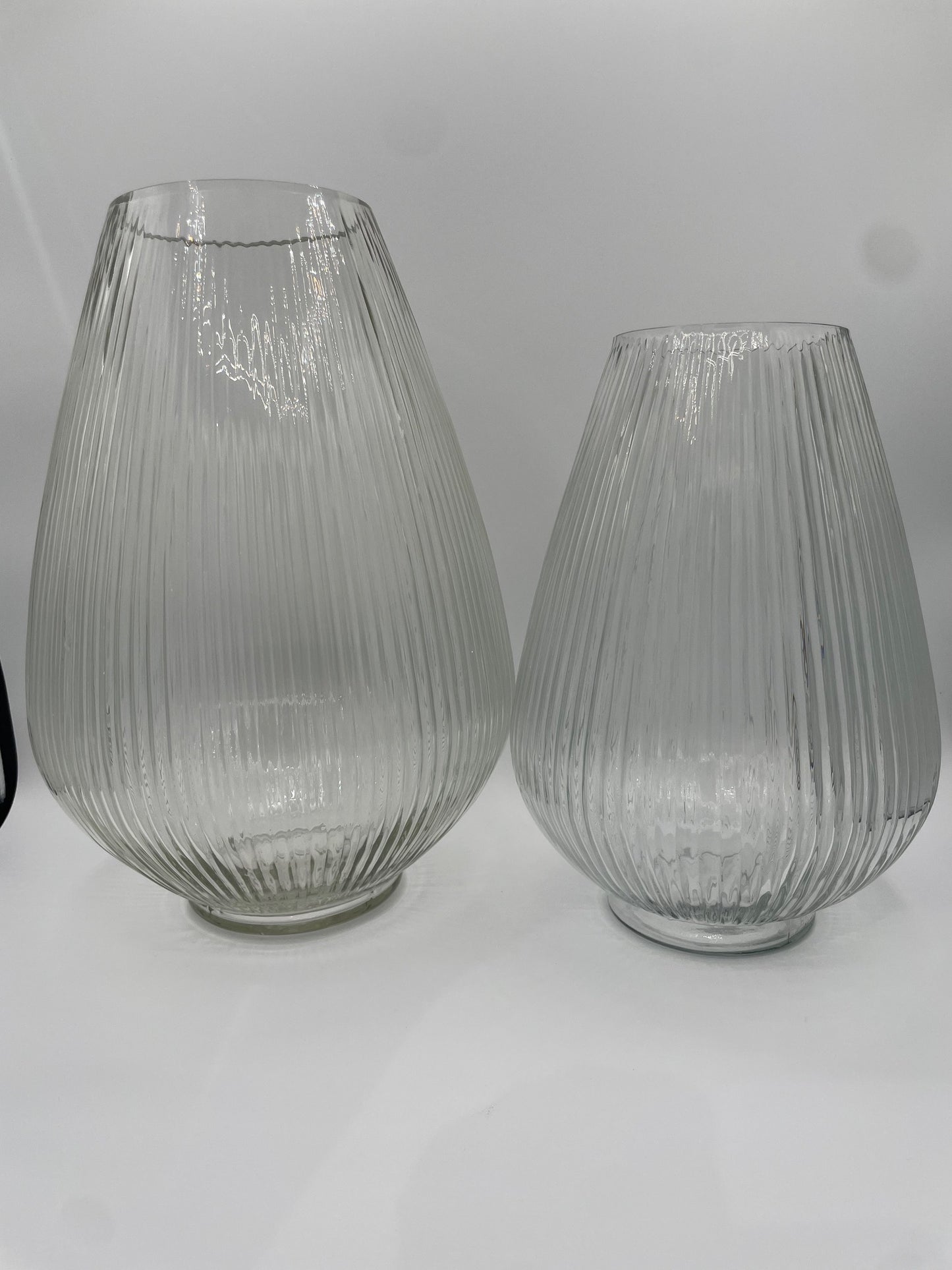 Baise Clear Small Ribbed Tear Drop Vase