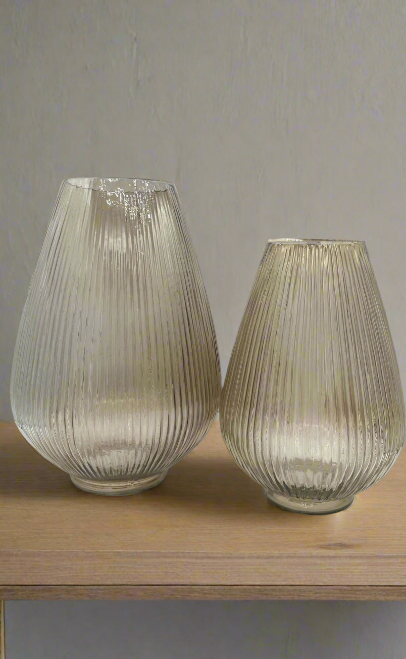 Baise Beige Small Ribbed Tear Drop Vase