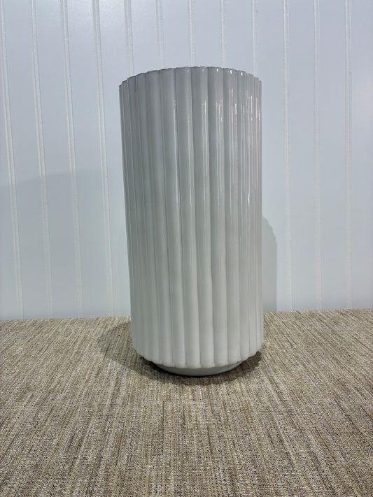 Nyx Ribbed Vase in White